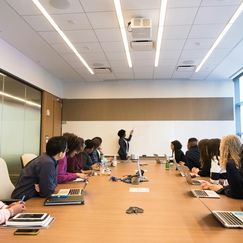How Often Should Staff Meetings Be Held? Finding the Right Frequency for Your Team