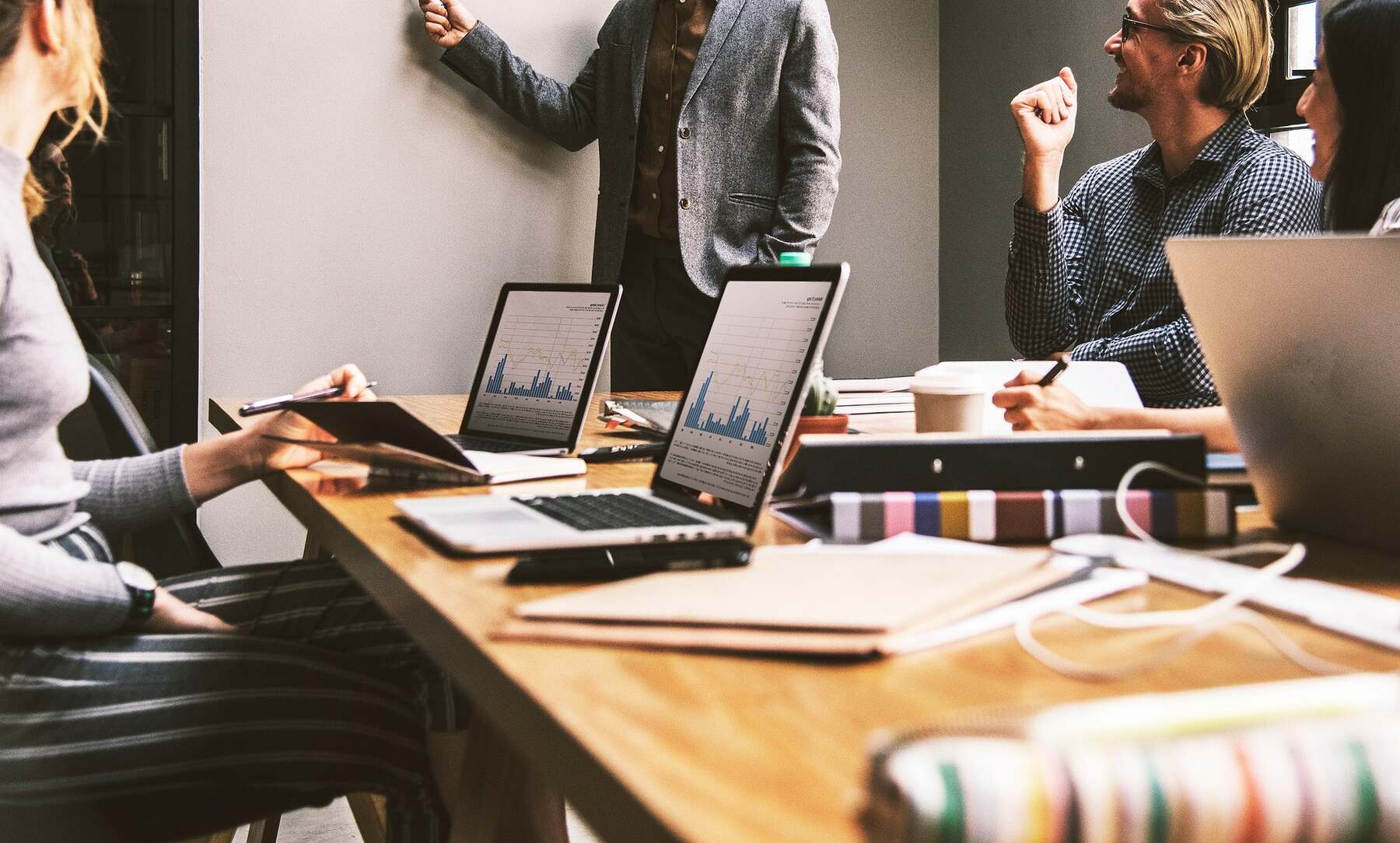 How to Avoid Disorganization in Meetings Using Robert’s Rules of Order